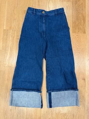 Wide-Leg Flare Jeans in Dark Blue - Classic High-Waist Style